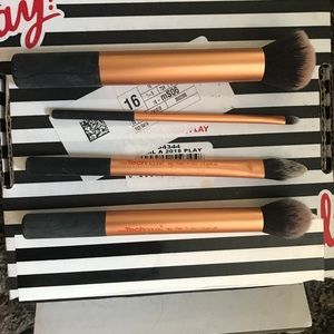 Real Techniques Brushes